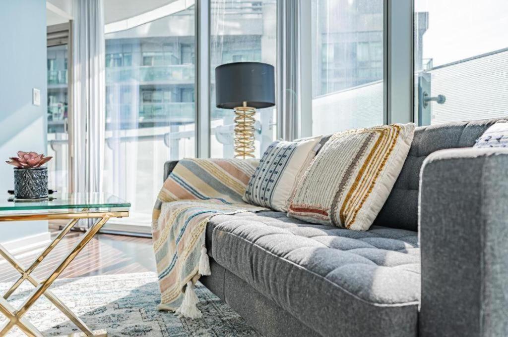 Downtown Suites Toronto Kültér fotó